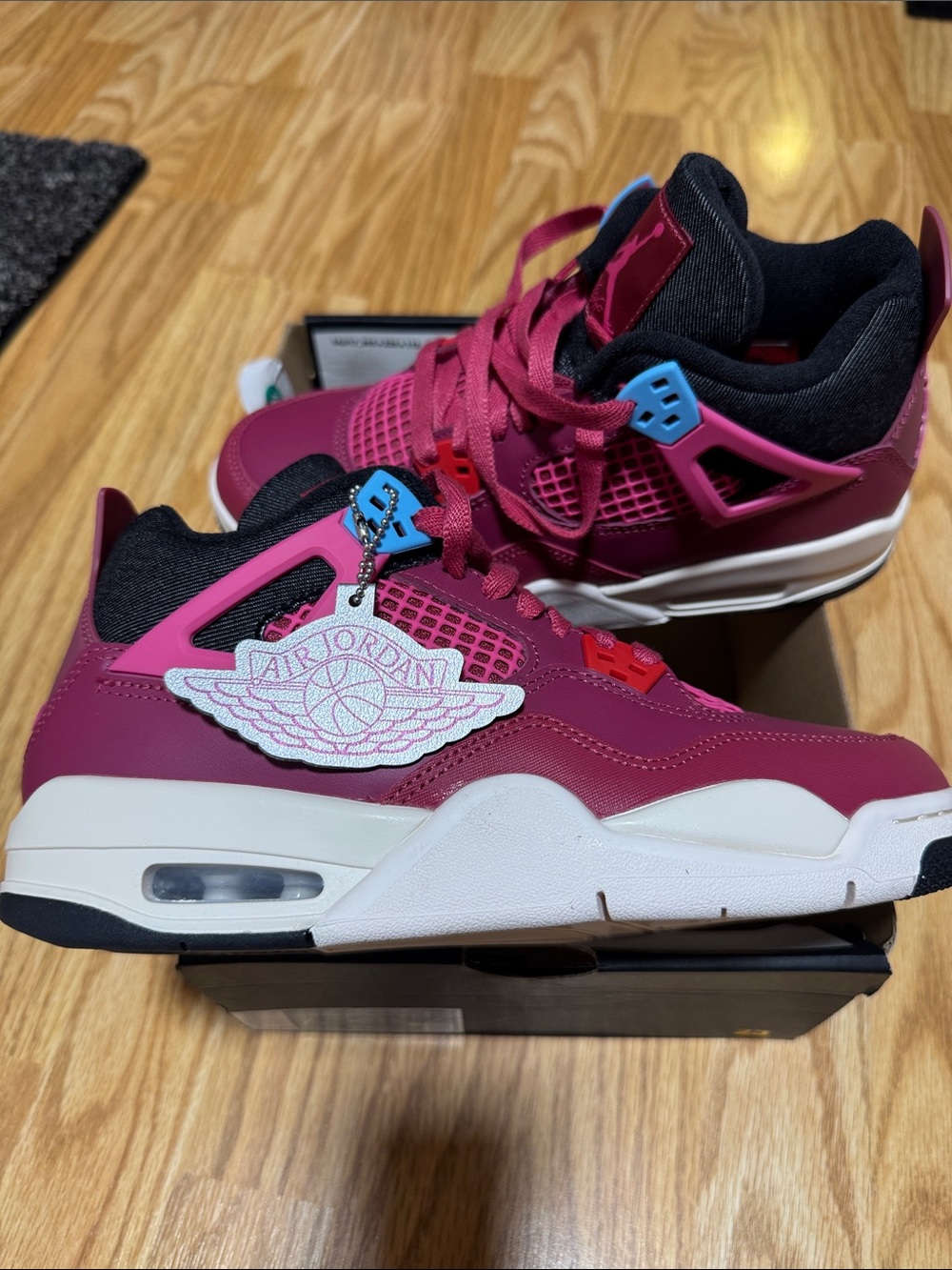 Jordan 4 Retro Sweet Beet/desert pink Brand new with box. Size 7Y